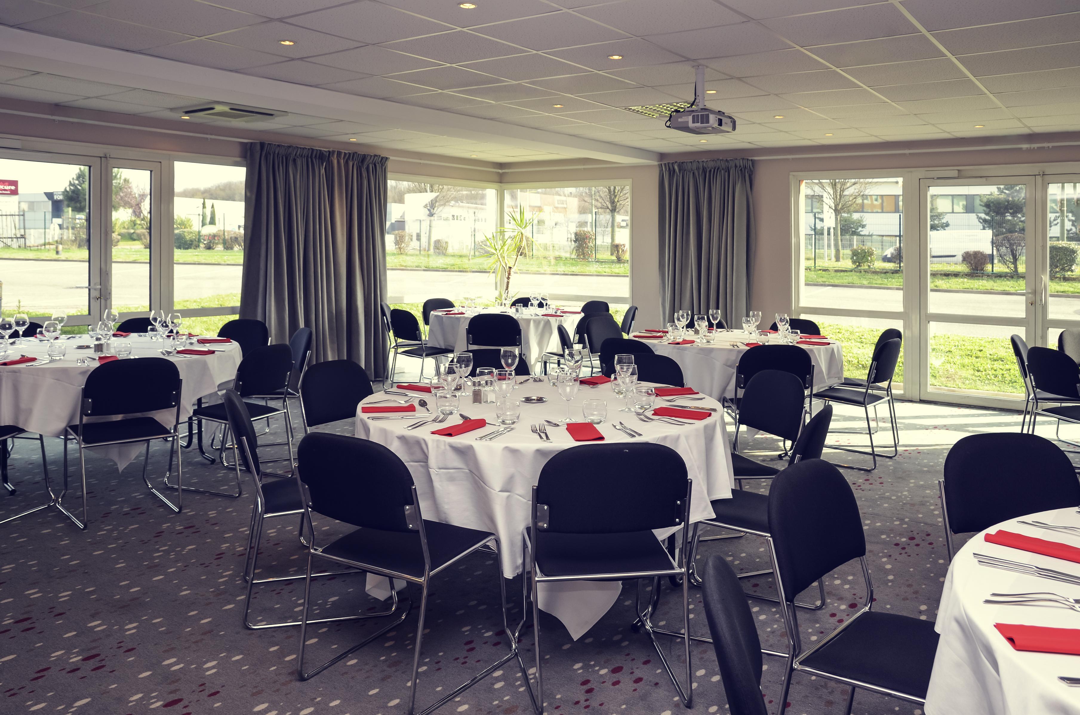 Mercure Lyon Est Chaponnay Dış mekan fotoğraf