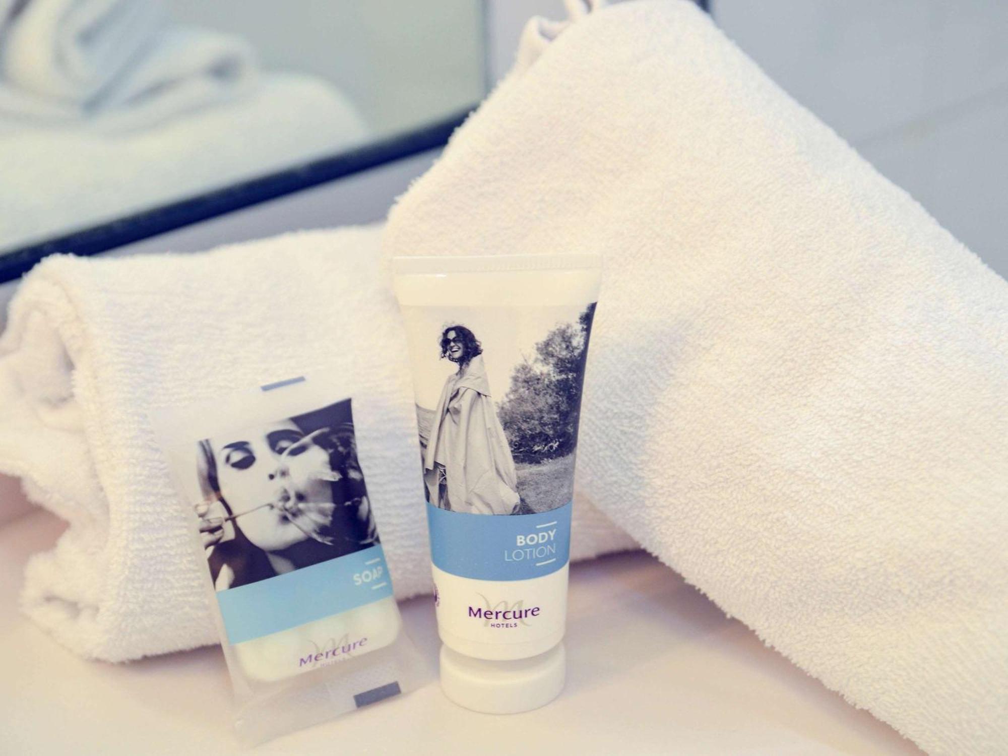 Mercure Lyon Est Chaponnay Dış mekan fotoğraf