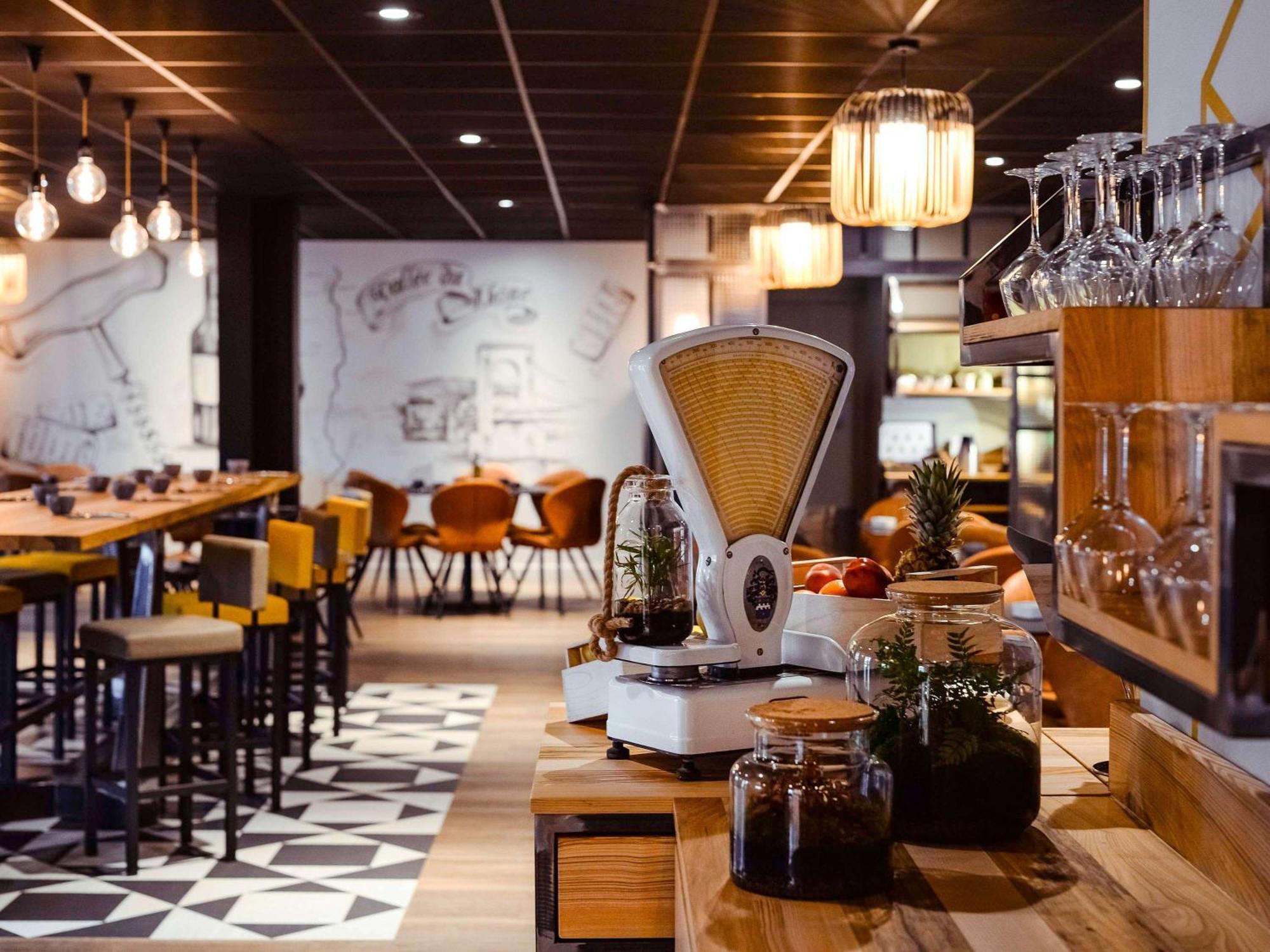 Mercure Lyon Est Chaponnay Dış mekan fotoğraf