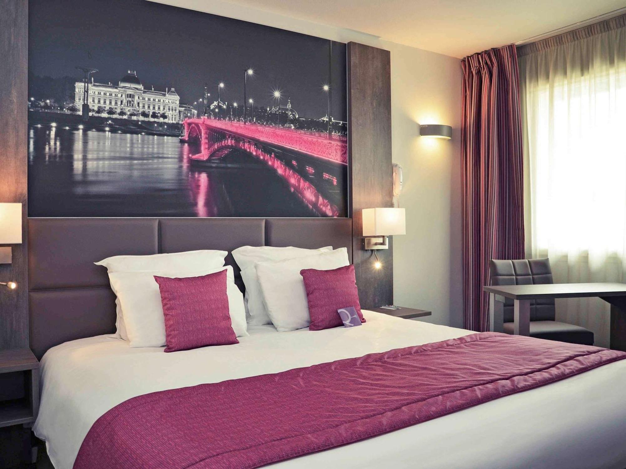 Mercure Lyon Est Chaponnay Dış mekan fotoğraf